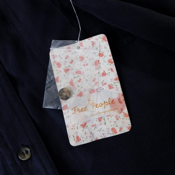 NWT!! FREE PEOPLE Off Campus Navy Blue Metallic Button Down Utility X-Small - Picture 15 of 16